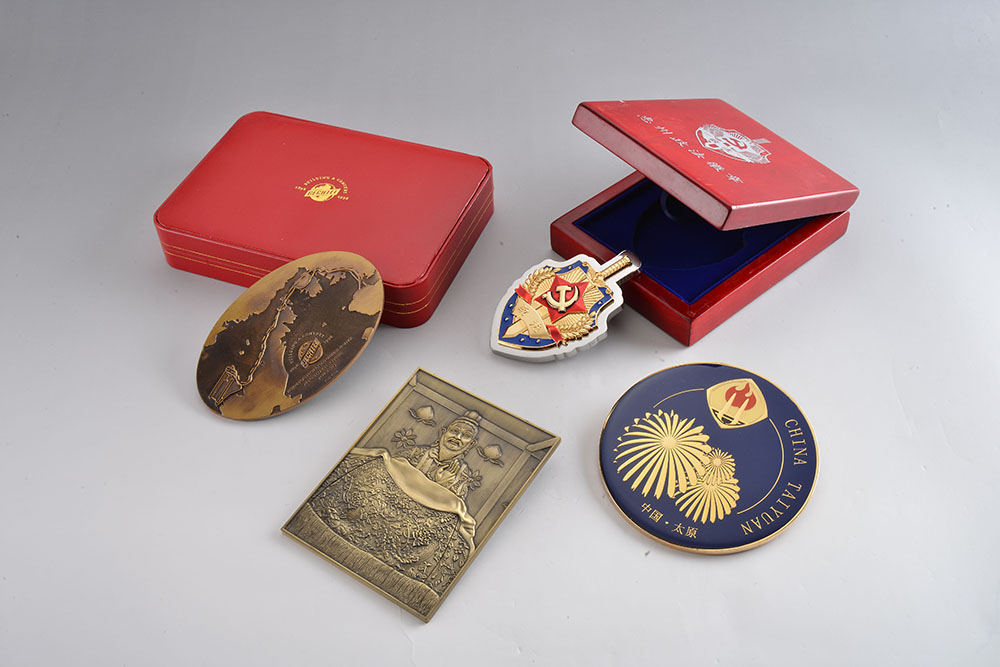 紀(jì)念章